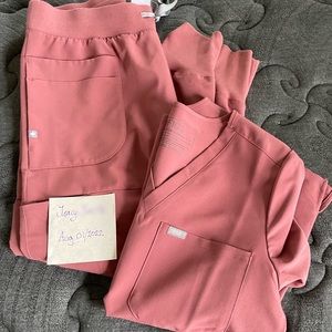 Mauve Figs Scrubs - Small/MediumPetite